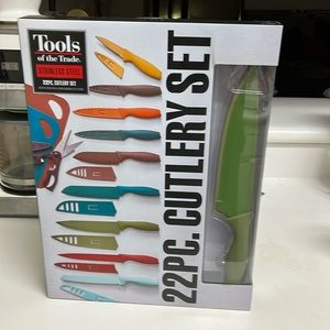 Tools of the Trade 22 Piece Cutlery Set